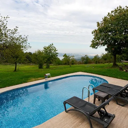 Elmali Bahce Holiday home